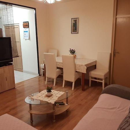 Apartment Mia Rovinj Bagian luar foto